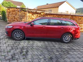 Ford Mondeo 2.0 TDCI Kombi rot 30000km