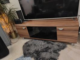 Fernsehmöbel / Lowboard in Holzoptik