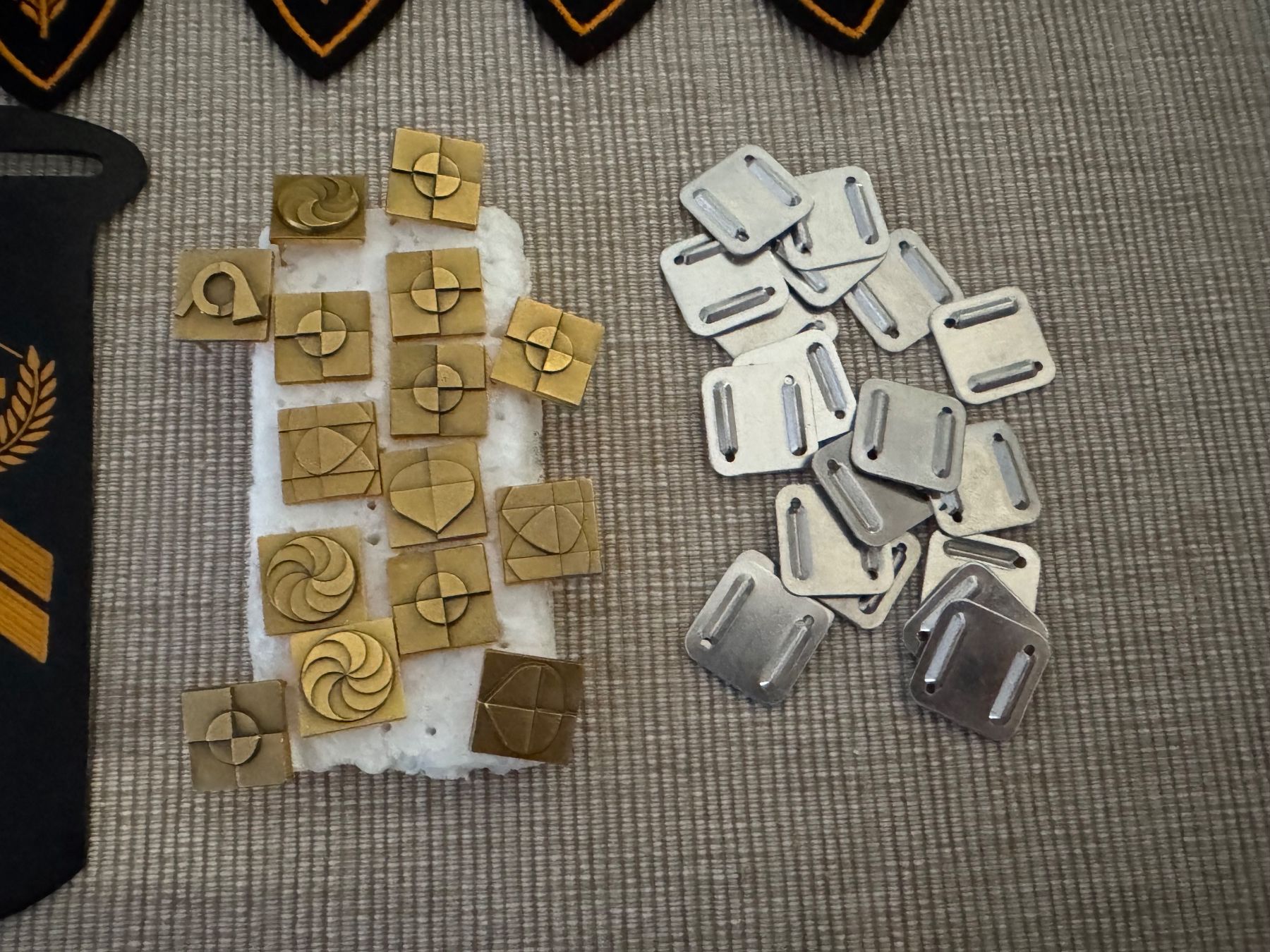Schweizer Armee Plaketten & Abzeichen: Vintage Abzeichen/Pins, Schweizer Armee – Gebraucht aus Kaiseraugst von Drasa 3
