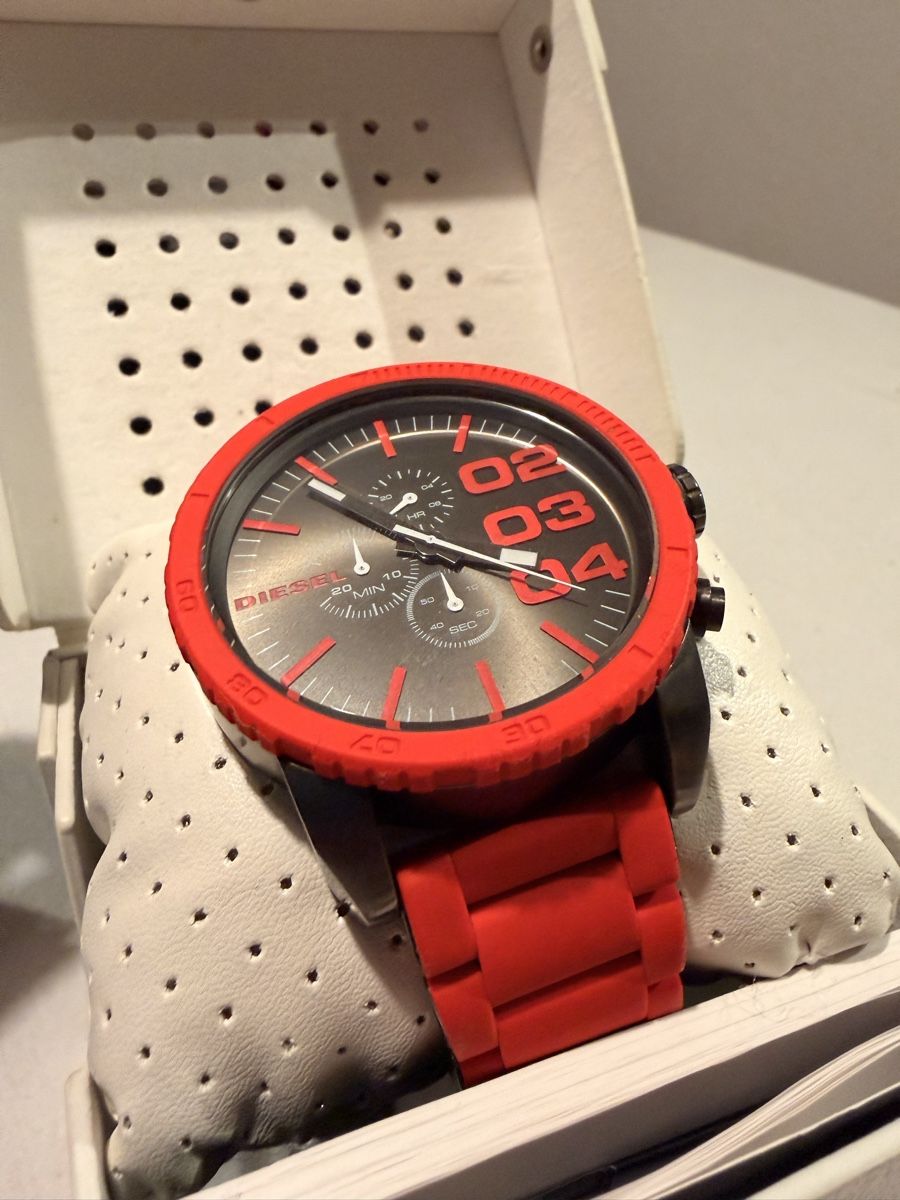Diesel Orologi: Montre Diesel Double Down DZ4289 – Usato da Châtelaine venduto da Lil-Dre 1