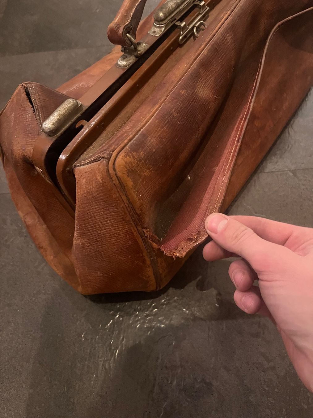 Borse: Alte Ledertasche – Usato da Lauterbrunnen venduto da jul_5jfm 1