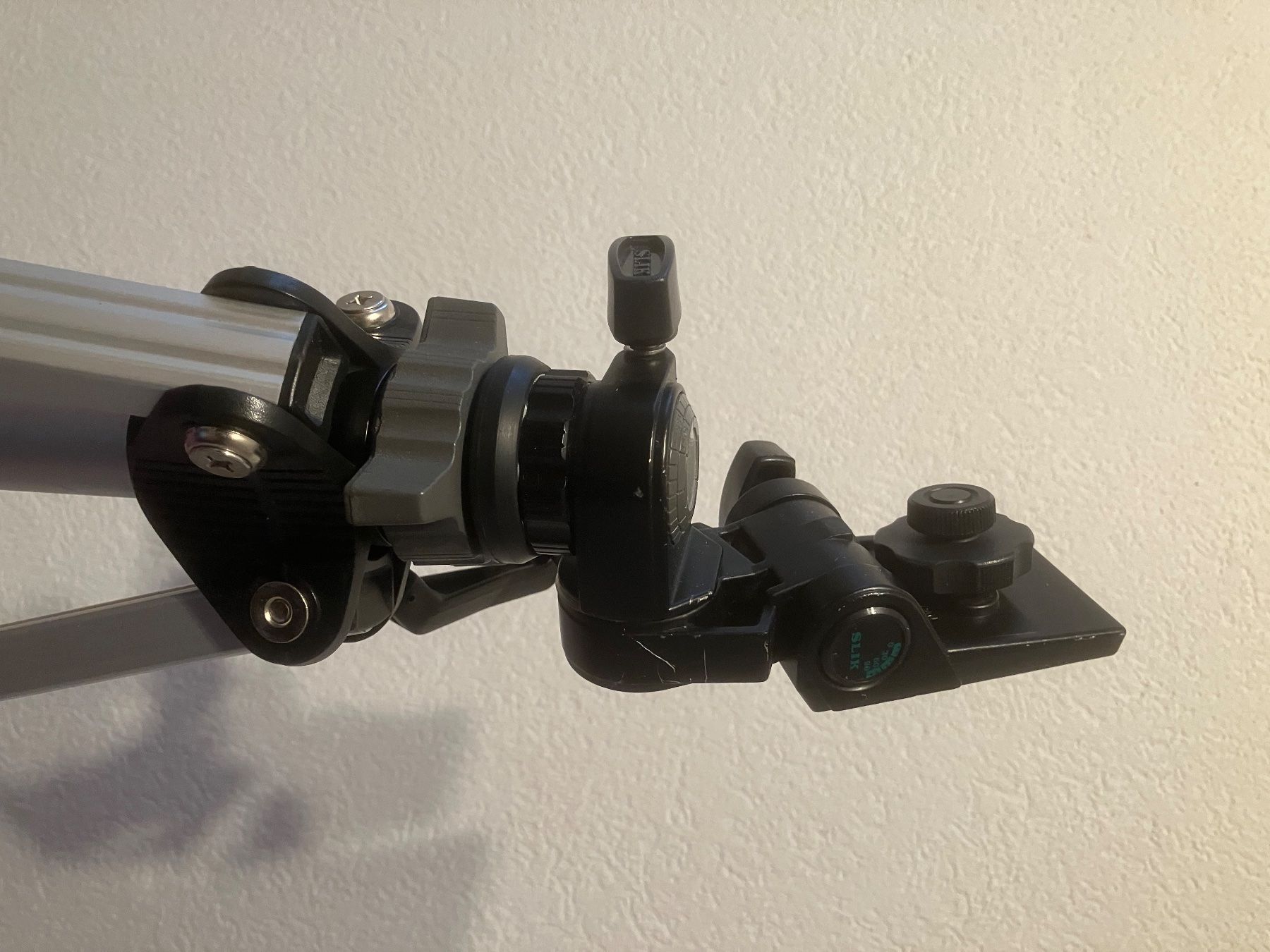 Treppiedi & Teste: SLIK 35D Profi Aluminium Dreibein Stativ – Nuovo (secondo la descrizione) da Interlaken venduto da zingu 3