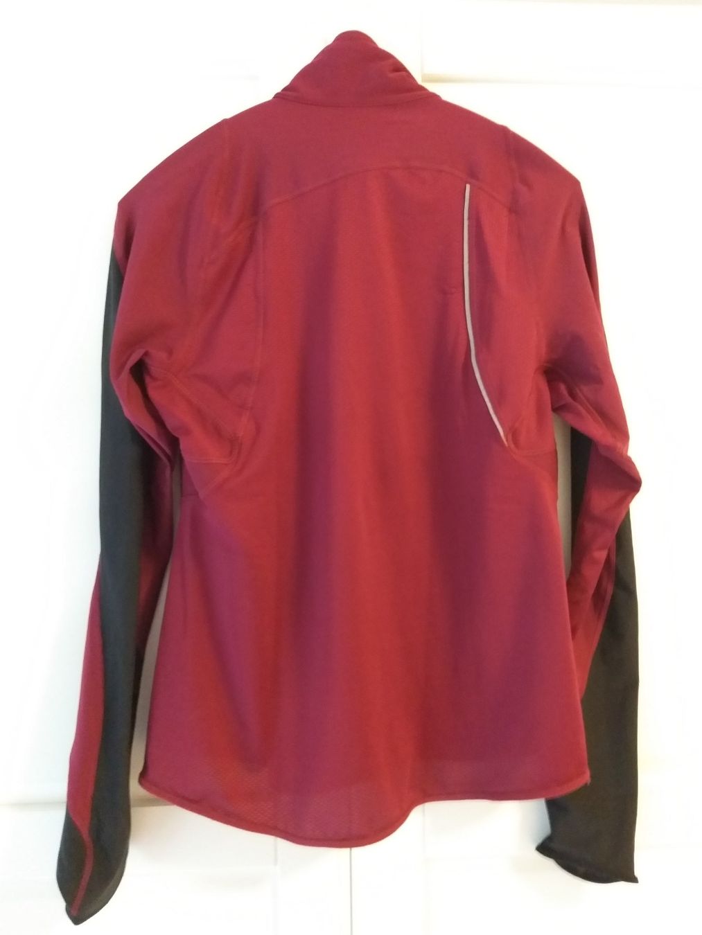 Nike Pullover & Sweatshirts: NIKE  Pull    Taille / Grosse L /40-42).... – Gebraucht aus Cossonay-ville von Super-Price-Quality 3