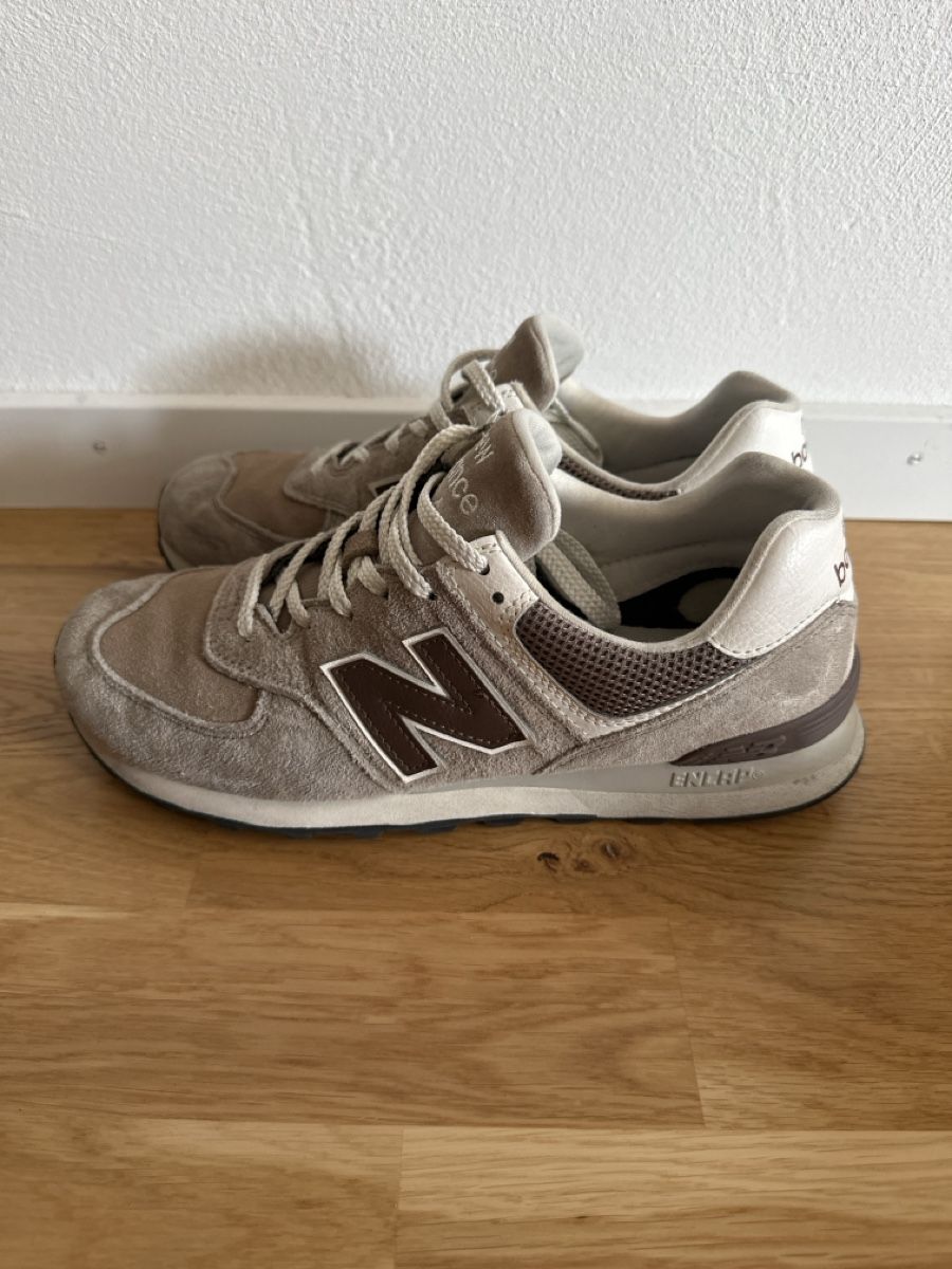 New Balance Scarpe da uomo: New Balance 574 Grösse 42.5 – Usato da Solothurn venduto da cludi95 3