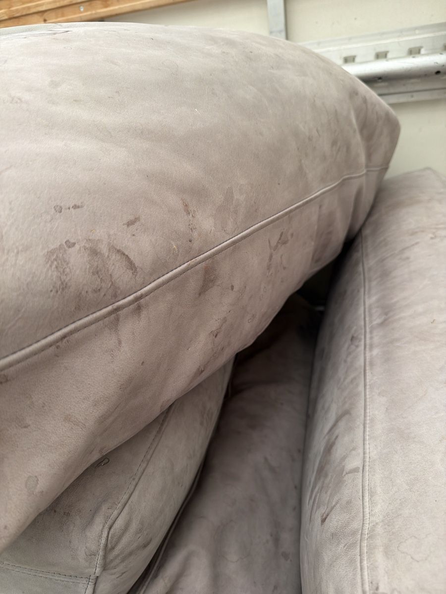 Divani: Leder-Ecksofa hellgrau, mit Flecken neu preis 24,999 CHF – Usato da Künten venduto da zso_28vb 1