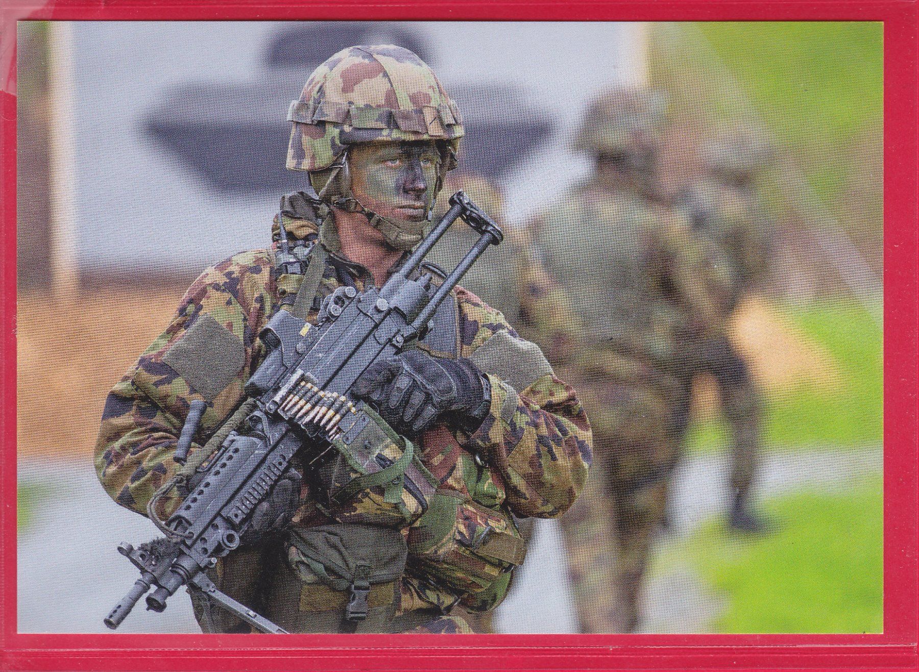 Cartoline postali: FALLSCHIRMAUFKLÄRER MIT LMG 06 – Usato da Oberrieden venduto da Gebirgsstelze