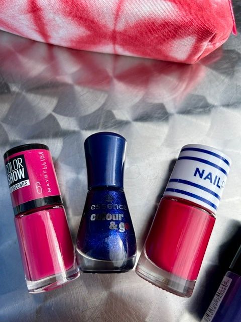 Maybelline Smalto per unghie: 5 x Nagellack & Necessaire, in wunderschönen Farben – Nuovo (secondo la descrizione) da Bern venduto da Denzel8 4