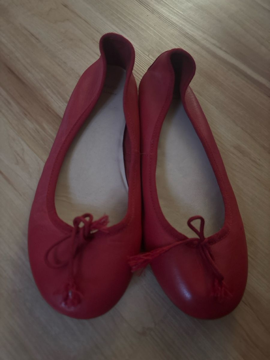 Scarpe da donna: Rote Bata Sommerschuhe – Usato da Grafenried venduto da hollywoodprincess 2