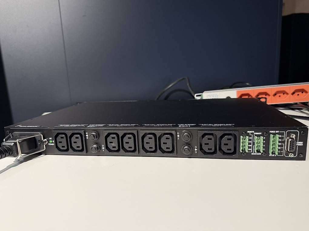 Stromzufuhr: Furmann CN-3600 SE Power Conditioner – Gebraucht aus Bischofszell von Nenga 2