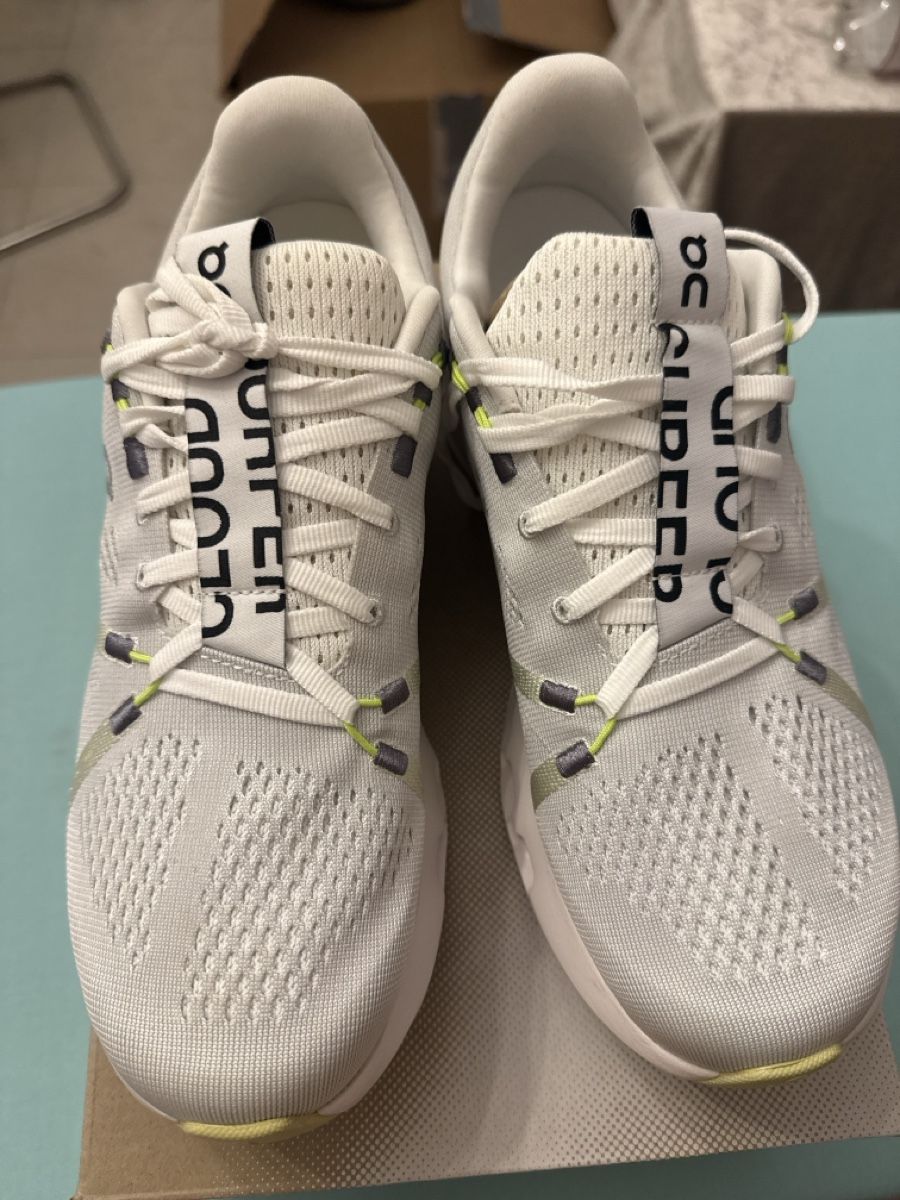 On Scarpe da uomo: On Cloudsurfer Laufschuh Weiss Grösse 41 neu – Nuovo e nell'imballaggio originale da Sirnach venduto da Gin_kobi02 3