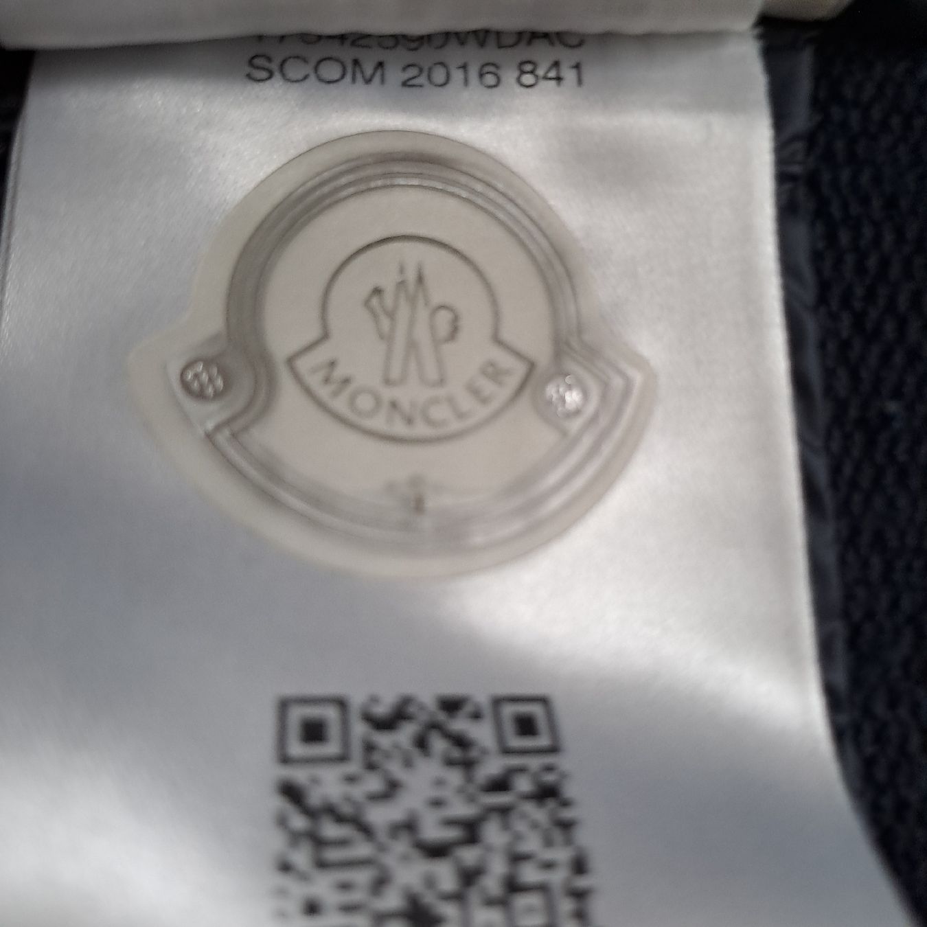 Moncler Giacche: Moncler Jacke – Nuovo (secondo la descrizione) da Interlaken venduto da swissgnoemli 5