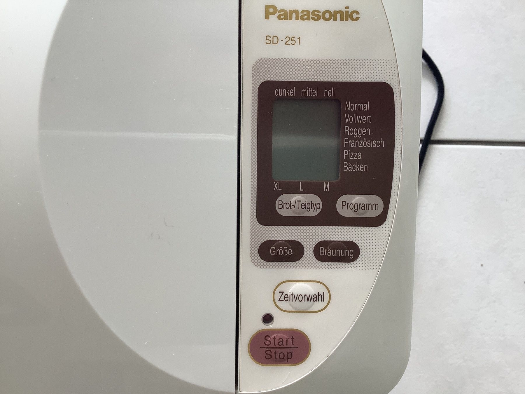 Küchengeräte: Brotbackautomat Panasonic SD-251 – Gebraucht aus Bremgarten AG von Rhoru 2