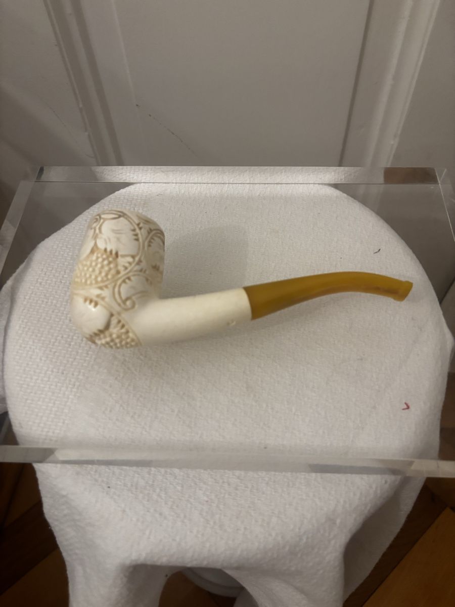 Pipe & Accessori: Pipe à tabac sculptée décor vigne bon état – Usato da Genève venduto da ati_tj8f
