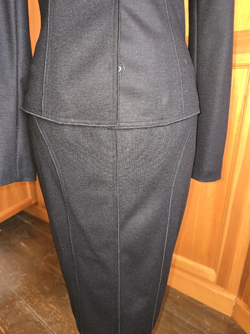 Max Mara Completi & Tailleur: Tailleur MaxMara blu – Nuovo (secondo la descrizione) da calpiogna venduto da dadalter 4