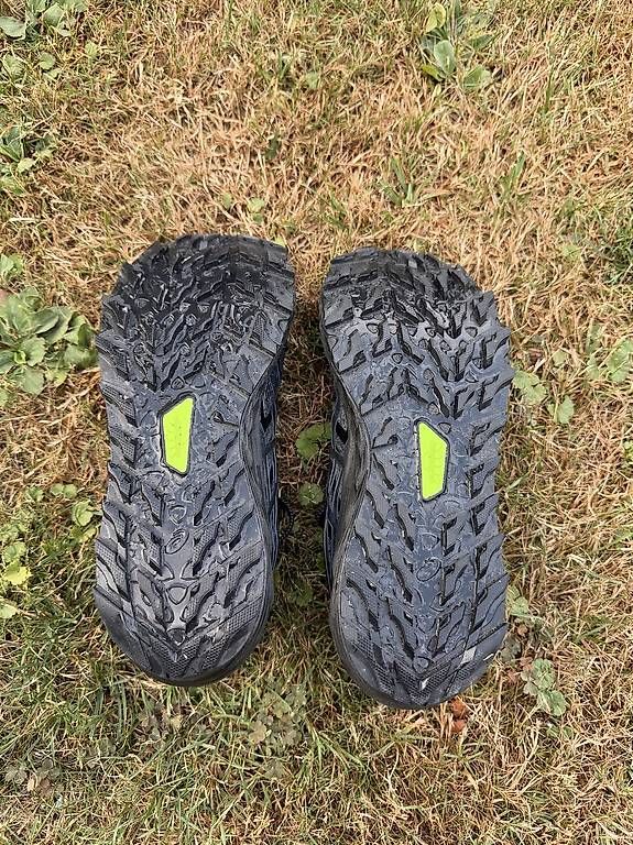 Scarpe da uomo: ASICS GEL-Trabuco 9 Trailrunning-/Wanderschuhe Gr. 42.5 – Usato da Zumikon venduto da Fahrgaestin 2