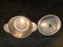 Massives Metall - Gefäss mit Deckel Sternegg - Schaffhausen