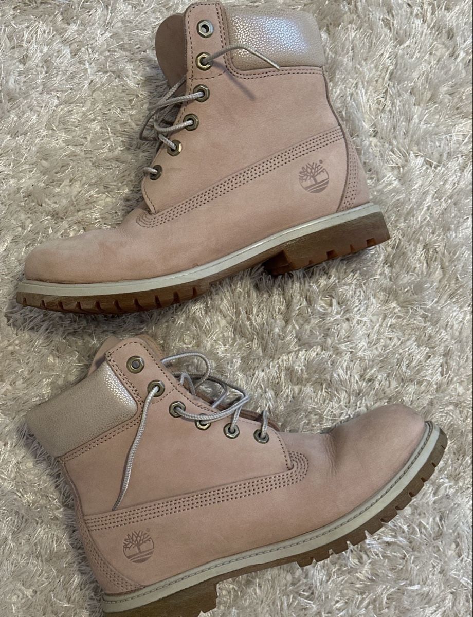 Timberland Scarpe da donna: Rosa Timberland Stiefel EU 38.5 – Usato da Uitikon Waldegg venduto da Amour_Zurich