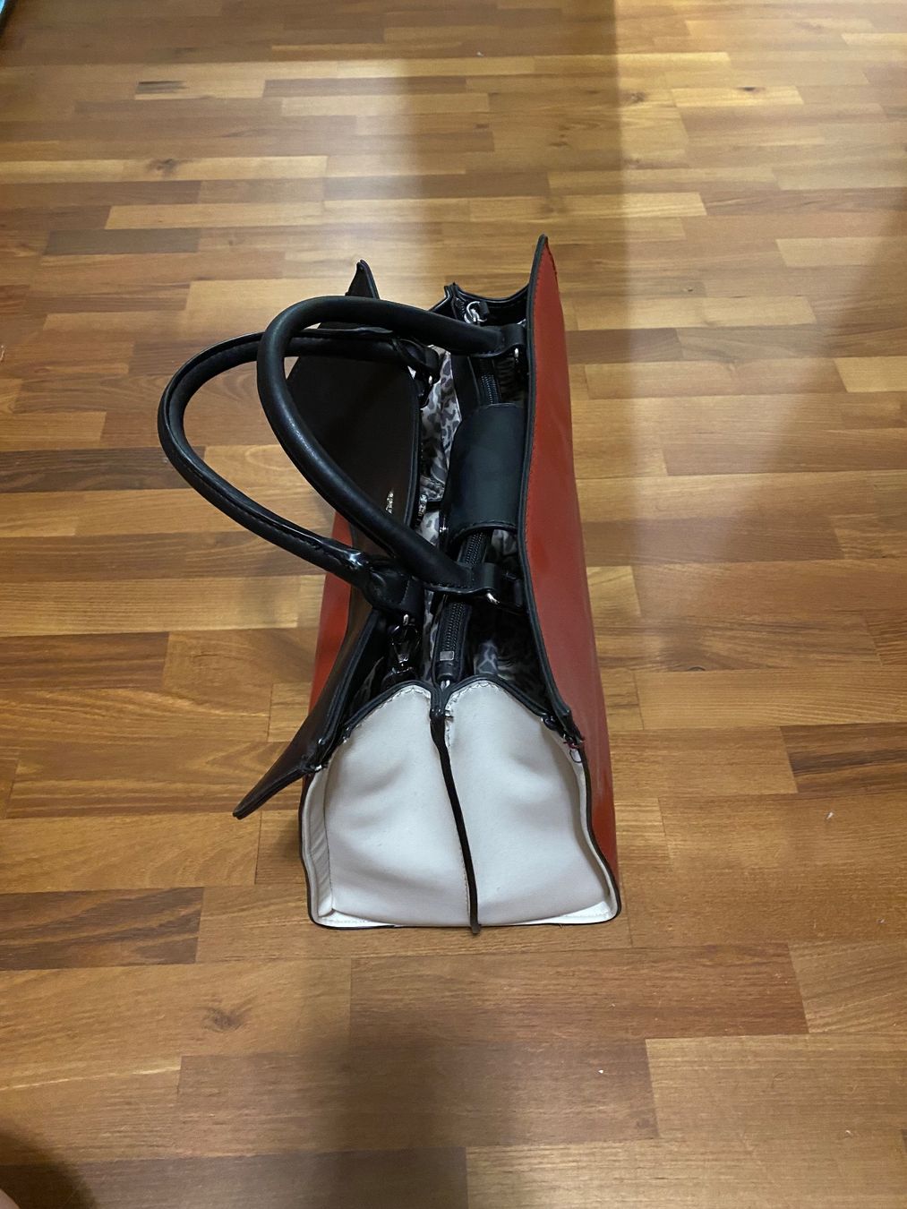 Guess Borse da donna: Guess Tasche - wie neu – Usato da Oberbüren venduto da wuna123 2