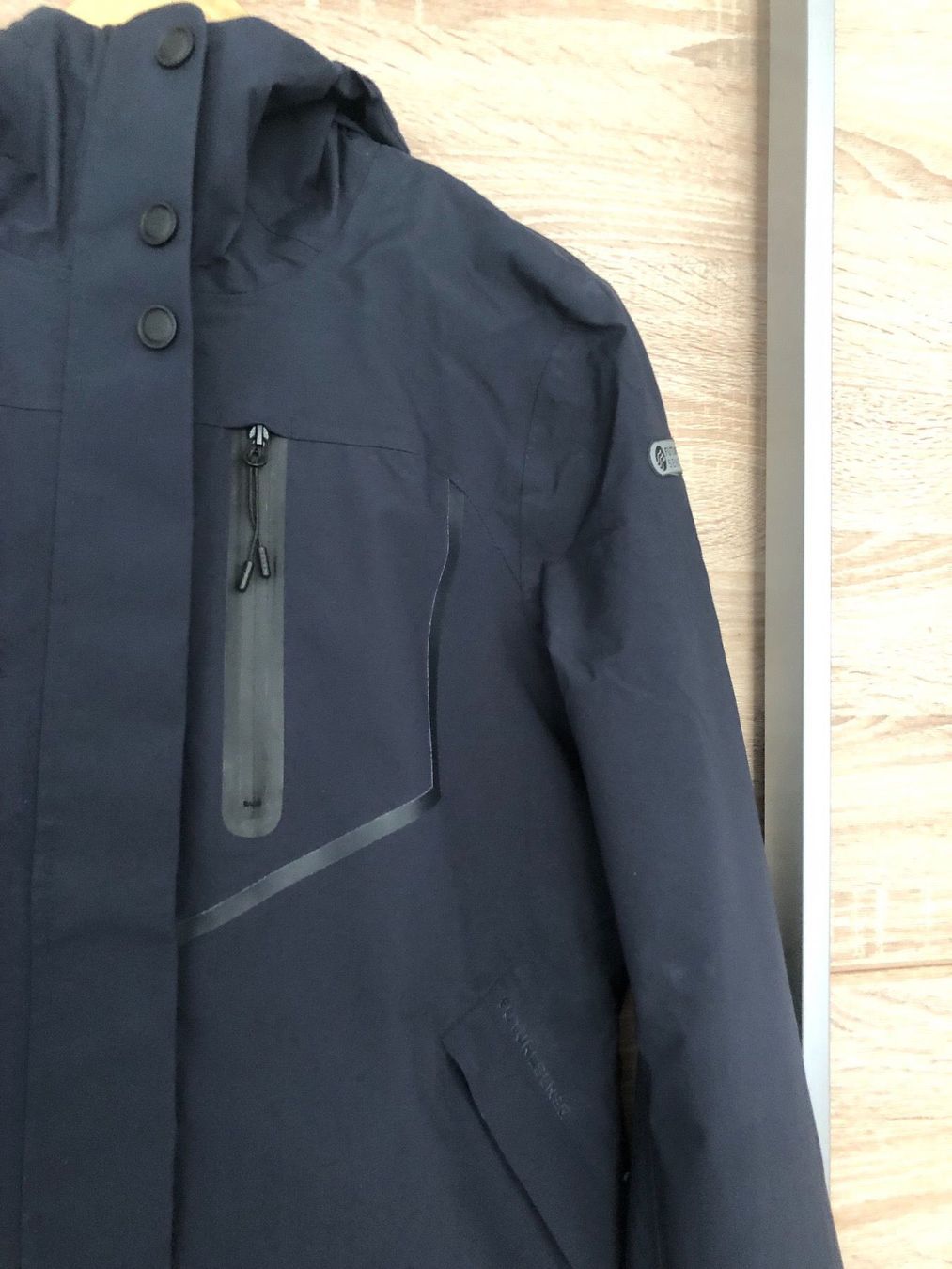 Giacche: Veste outdoor – Nuovo (secondo la descrizione) da Lausanne venduto da naranjo 1
