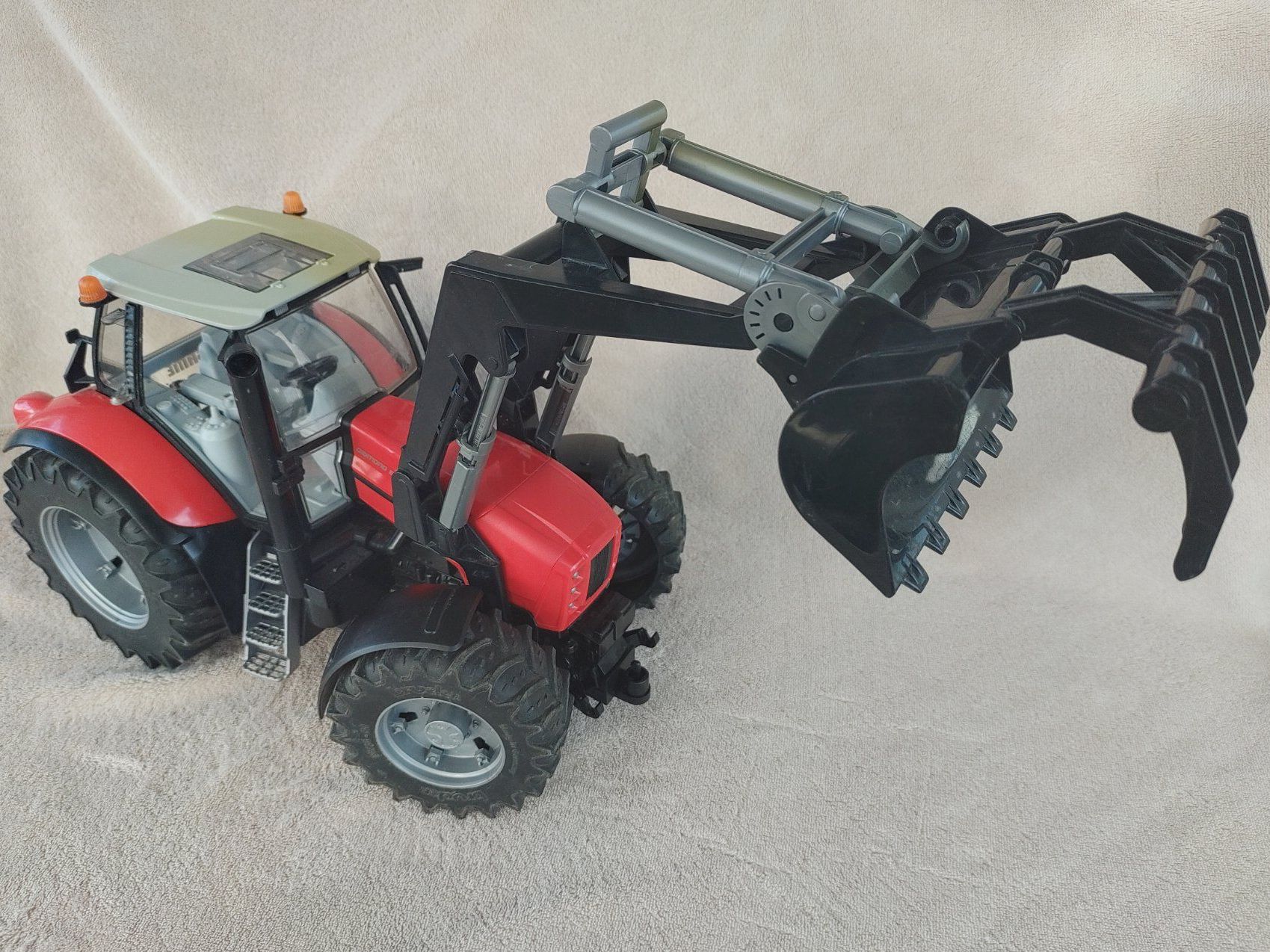 Bruder Giocattoli: Spielzeugtraktor mit Frontlader Same Diamond 270 – Usato da Strengelbach venduto da Phorensic_30 2