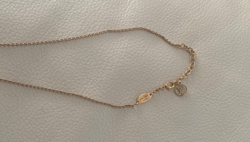 Louis Vuitton Ketten: EYECATCHER - edles Essential V Collier LOUIS VUITTON , 48cm – Neu (gemäss Beschreibung) aus Winkel von ferrari2022 6