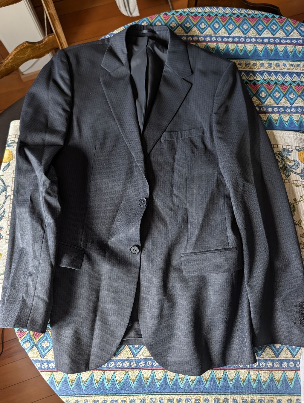 Completi: Stylish Navy Blue Patterned Suit Jacket and Trousers Size 50 – Usato da Zürich venduto da jor_68rp 6