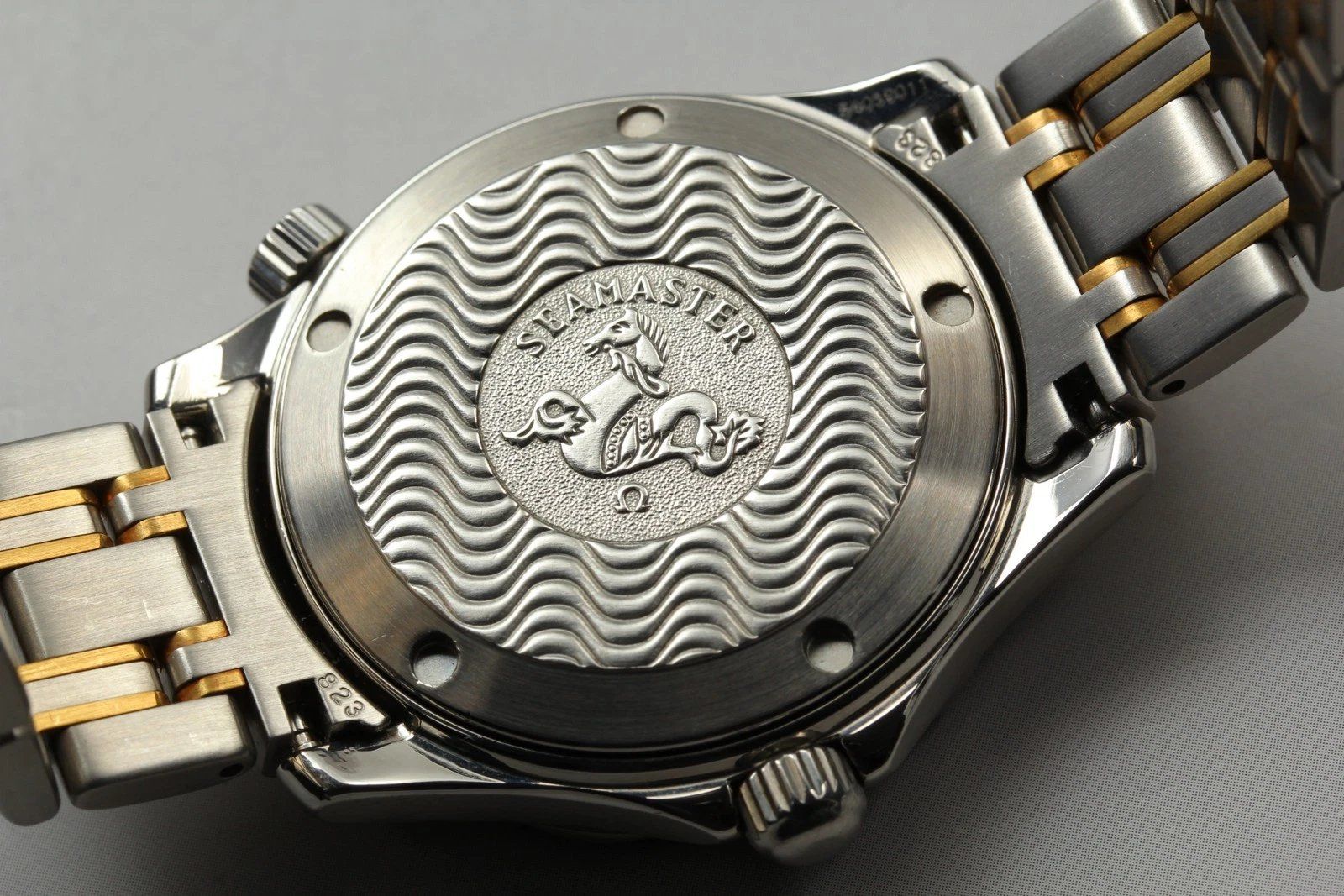 Omega Orologi: Omega Seamaster Professional 2562.80 300M Blue Wave – Usato da Oberwil BL venduto da RetroChrono 6