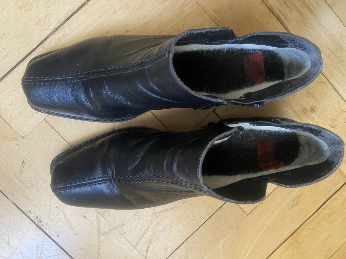 Rieker Scarpe da donna: Rieker Black Leather Ankle Boots – Nuovo (secondo la descrizione) da Bern venduto da alexjop 3