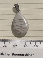 Joli pendentif pierre Howlite + cordon 42 cm + 5 cm neufs