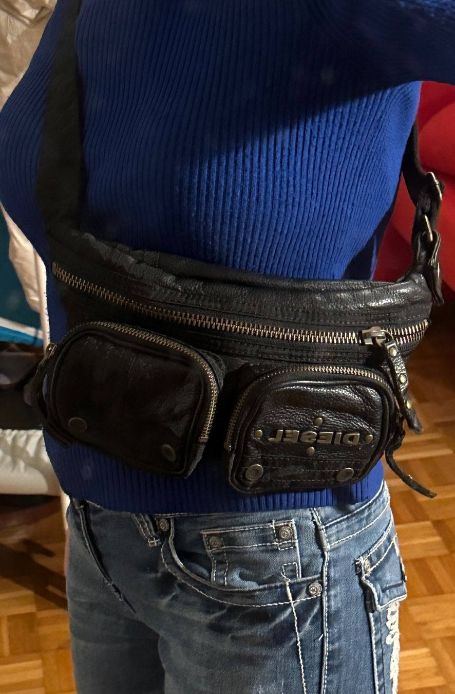 Diesel Sacs: DIESEL Bauchtasche schwarz Leder – Neuf avec emballage d'origine à Zürich par Rammis 4
