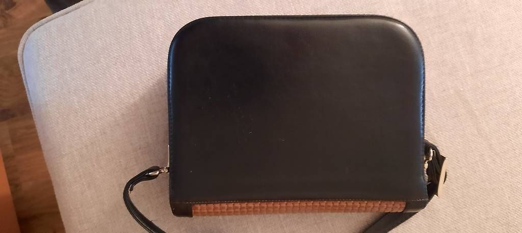 Borse da donna: Kleine Leder Tasche in Schwarz – Usato da Zürich venduto da Accuchek 2
