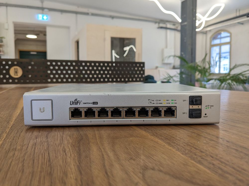 UniFi Switch 8 150W POE, 8x RJ45 + 2x SFP (Gebraucht) in Wettingen für ...