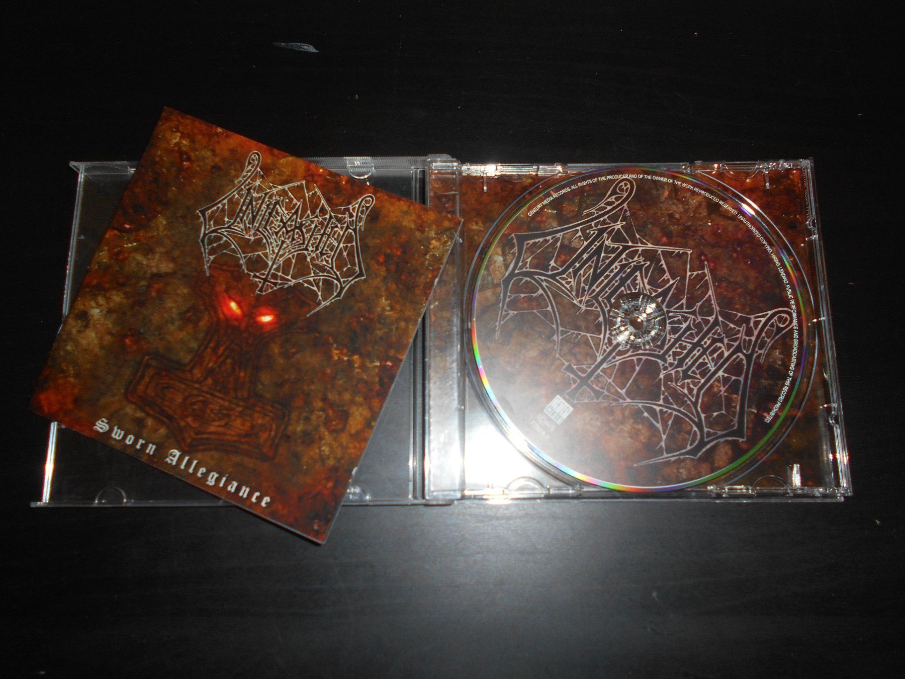 CDs: Unleashed – Sworn Allegiance / 2004 – D'occasion à Aarberg par witchhunter01