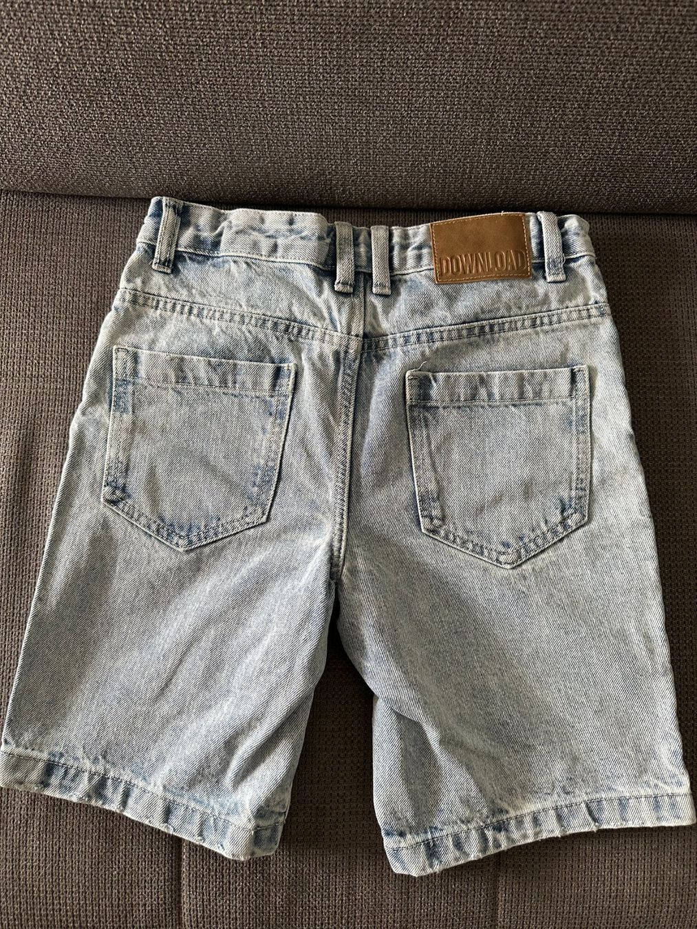 C&A Pantaloni: C&A kurze Jeans slim Gr. 146 – Usato da Boppelsen venduto da KASIBO 1
