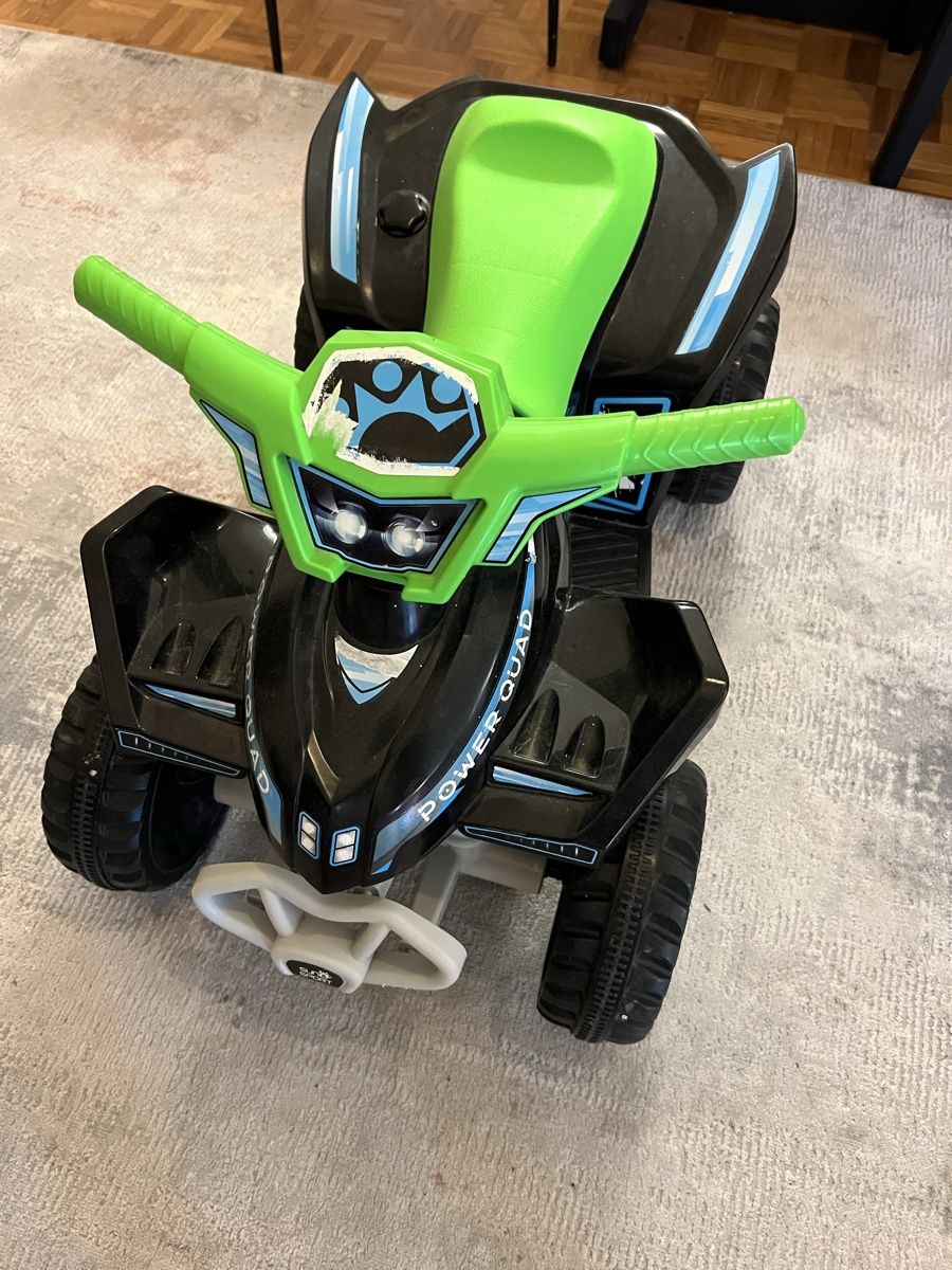 Véhicules pour enfants: Quad électrique pour enfant – D'occasion à Lausanne par William7 4