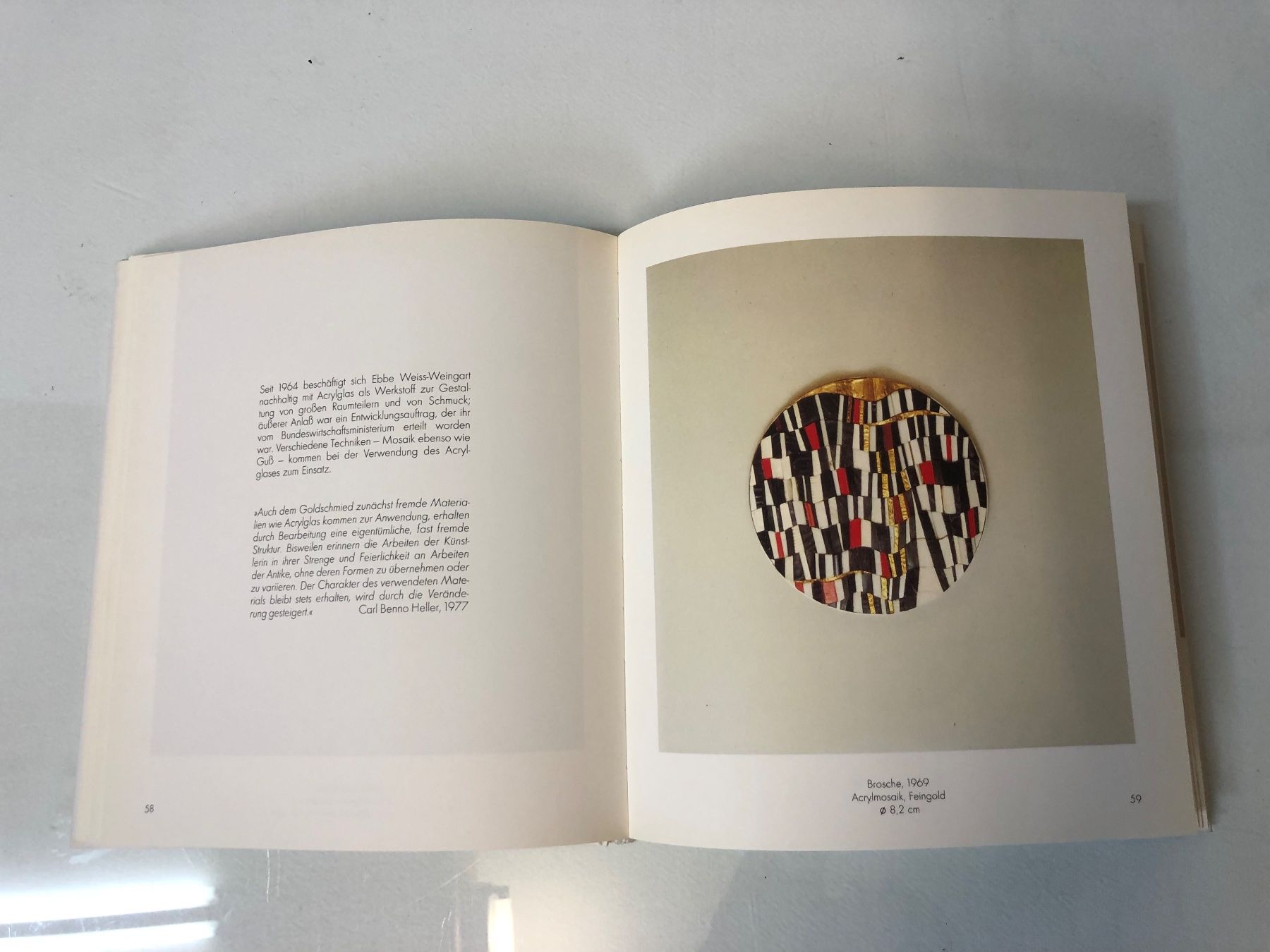 Libri: Ebbe Weiss-Weingart : Schmuck und Objekte 1946 - 1993 – Usato da Brunnen venduto da Allerwaren 7