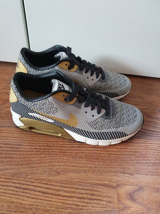 Nike 90 jacquard clearance gold