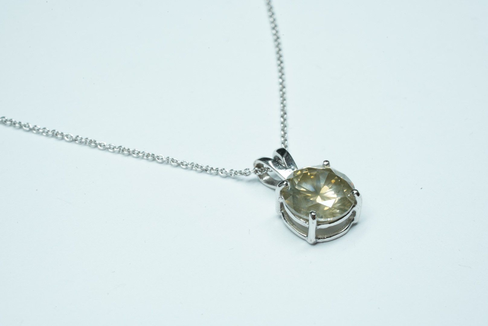 Catenine: 585er Halskette mit Diamant ca. 2ct – Usato da Bülach venduto da Re-Jewelled 1