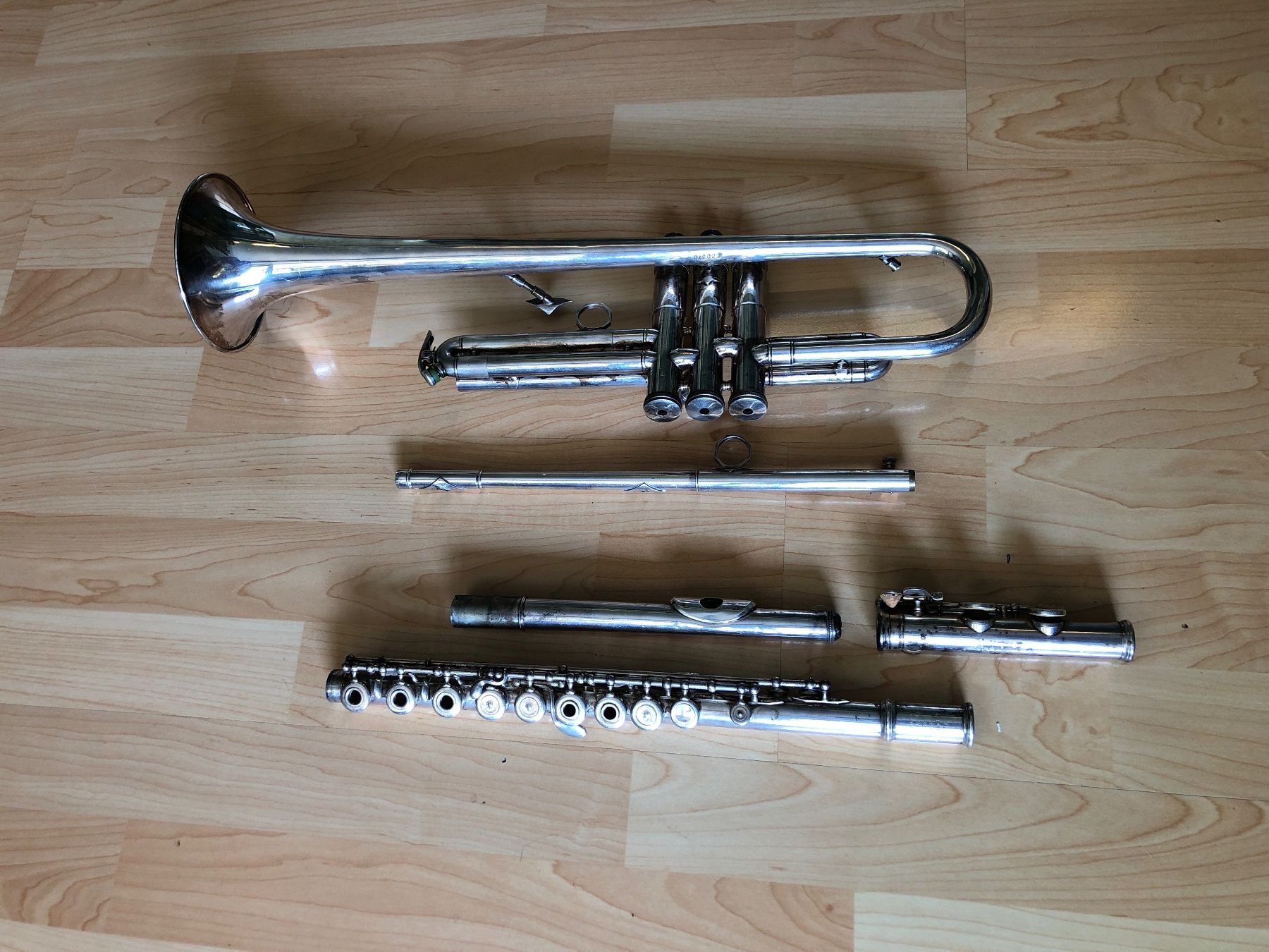 Instruments de musique: Musikinstrument Trompete, Querflöte Silber gebraucht – D'occasion à Adliswil par Tito088