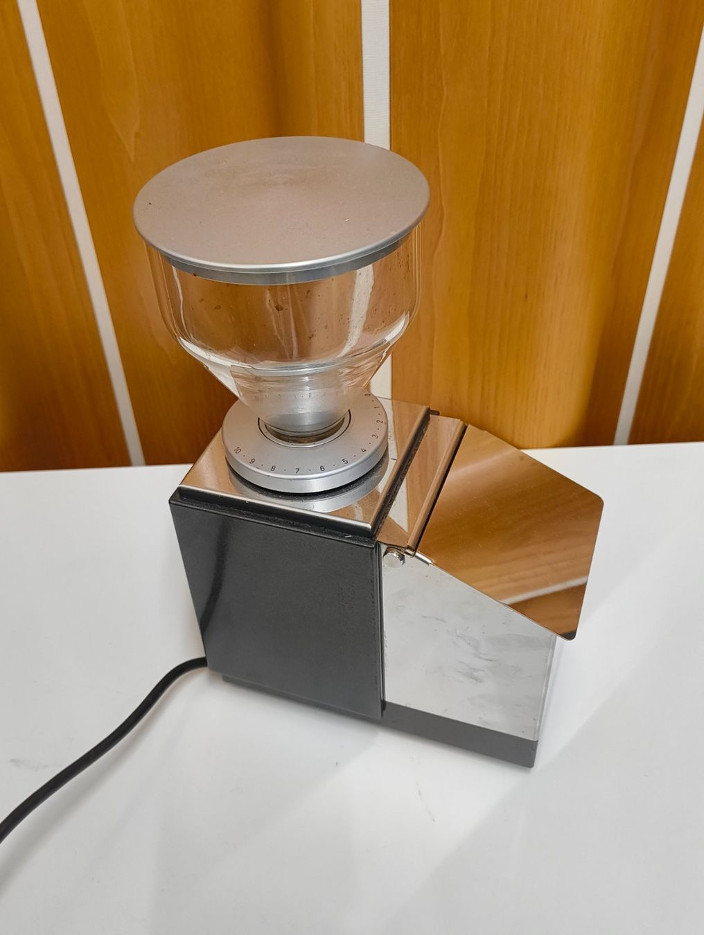 Olympia Express Küchengeräte: Olympia Express Kaffeemühle Moca Swiss Made Glarus – Gebraucht aus Zürich von Simsala-bim 2
