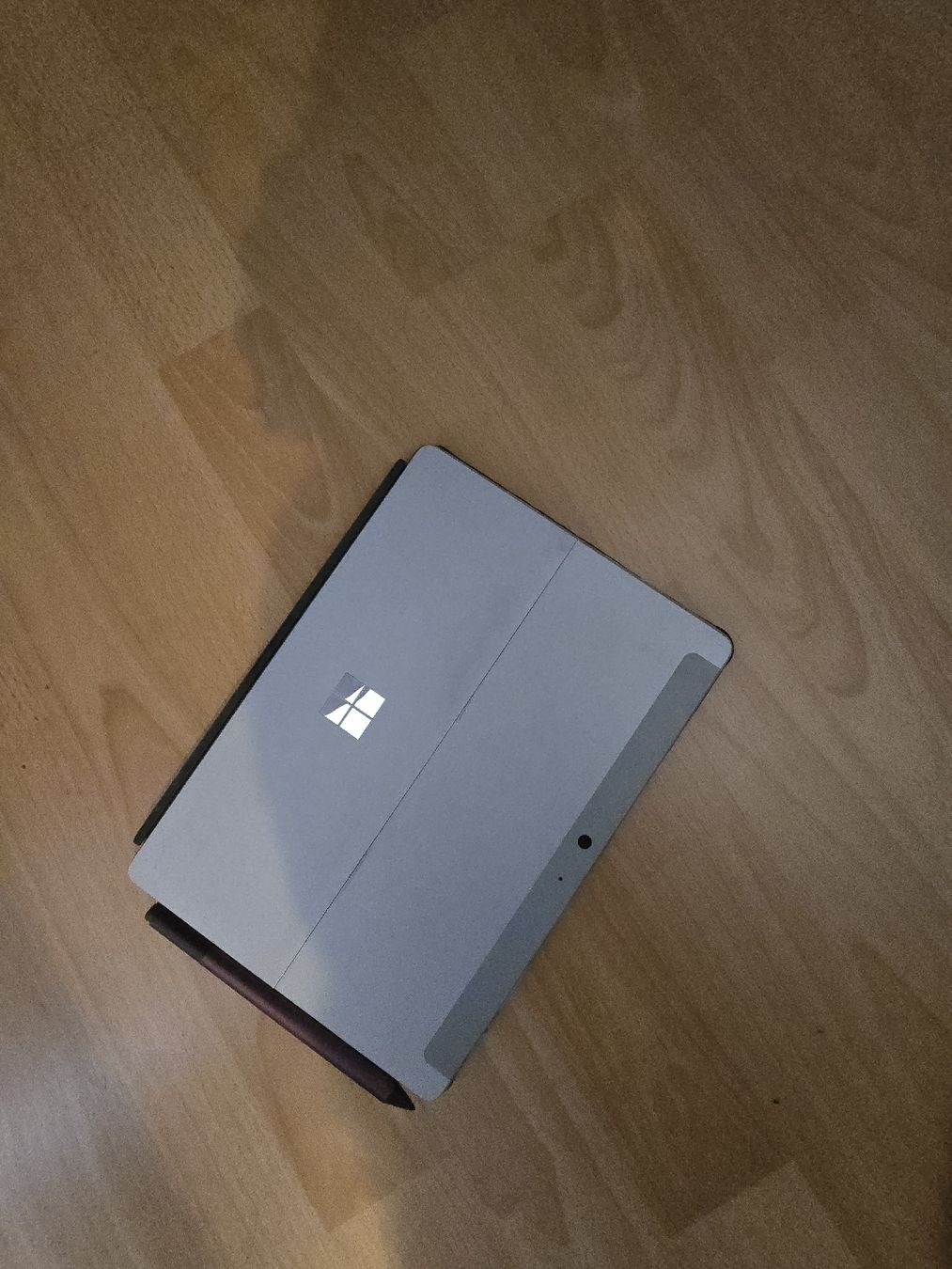 Microsoft Tablet PC: Microsoft surface go – Usato da Horw venduto da Sehr_Ernst 1