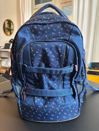 Schulrucksack Satch blau Dreiecke guter Zustand