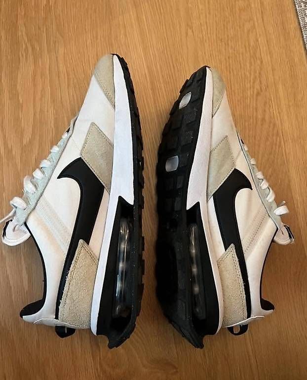 Scarpe da uomo: Chaussures Nike Air Max Pre-Day Light Bone 45,5 – Usato da Bussigny venduto da Flood1895 2