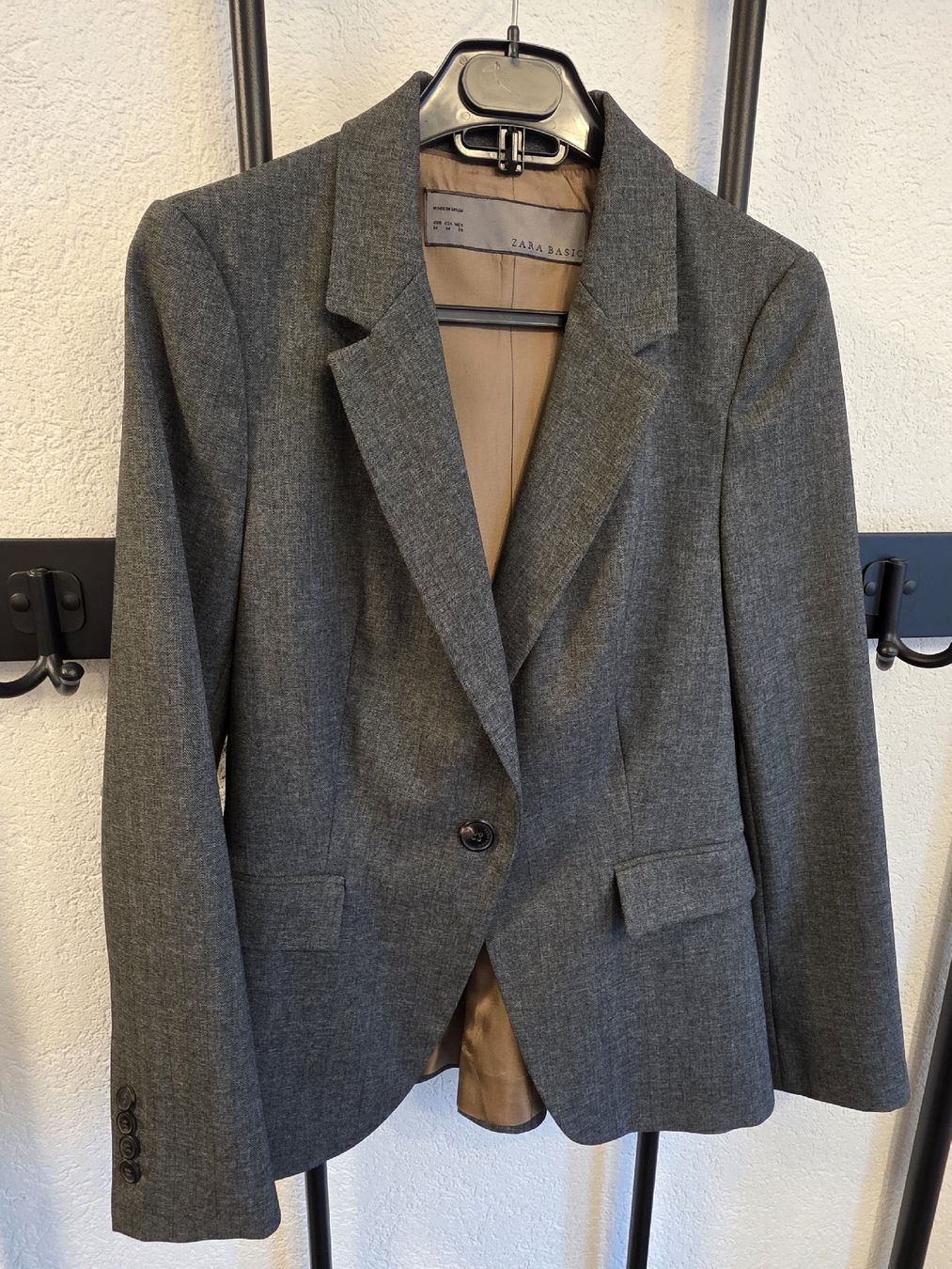 Zara Vestes: Blazer Zara Basic gris chiné taille M  – D'occasion à Collonges par 2D_Collector