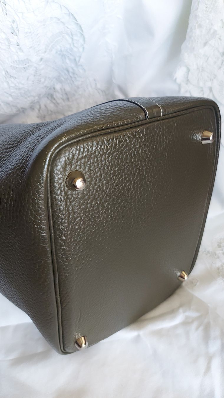 Taschen für Damen: Sac à main en cuir vert olive, – Gebraucht aus Marin-Epagnier von pomme77 3