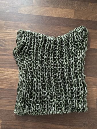Kuscheliger Strickschal, grün/grau, Herbsttrend