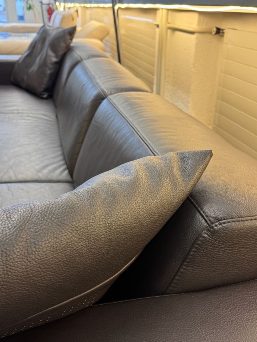 Divani: Ewald Schillig Pasmina-Ecksofa aus braunem leather – Usato da Fehraltorf venduto da Sofalab.swiss 6