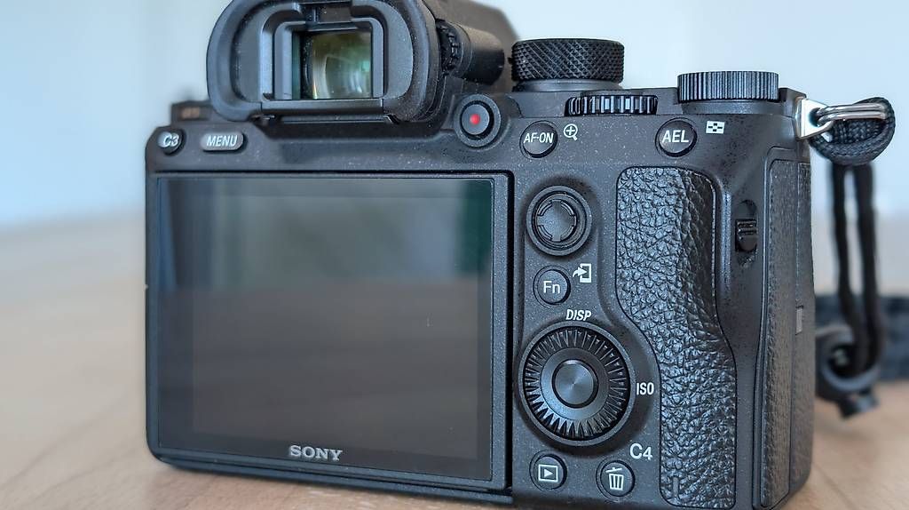 Sony Fotocamera: SONY A9 im Set – Usato da Menzingen venduto da S.F.T 1