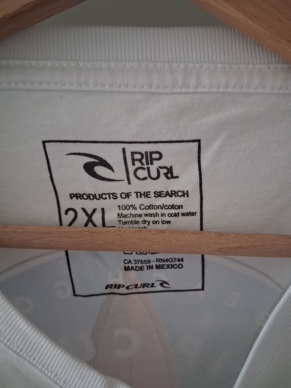 Rip Curl T-Shirts: Rip Curl T-Shirt Weiss Grösse 2XL Sommerliches Basic – Gebraucht aus Basel von meh_cm2k 2