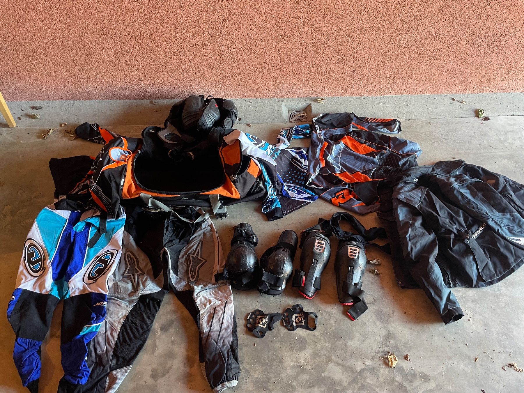 Lotti di vestiti: Motorradbekleidung – Usato da Eschenz venduto da Runner07